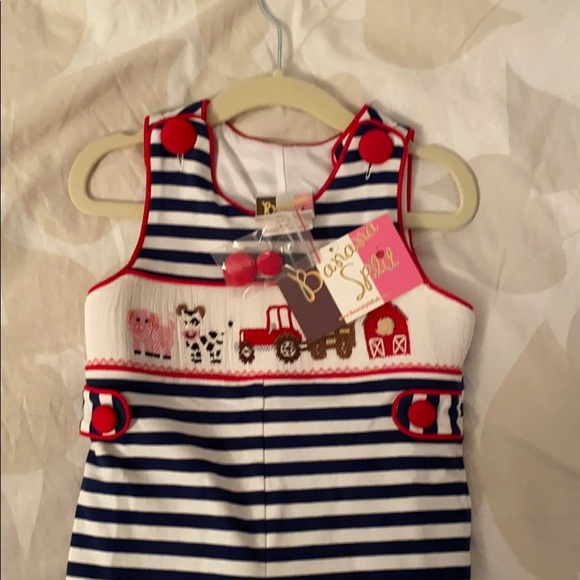 Smocked Coveralls NWT - 9 mo - Farm Animals - Picture 3 of 4